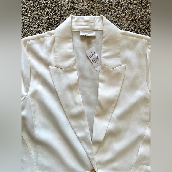 NWT LOFT Relaxed Modern Blazer, Small - Picture 6 of 9